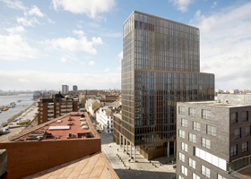 Empire Riverside Hotel